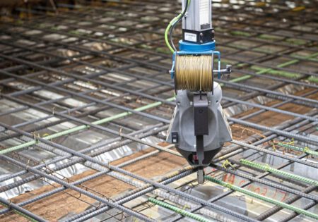 20210709emConstructionRobot04-3-1626572450
